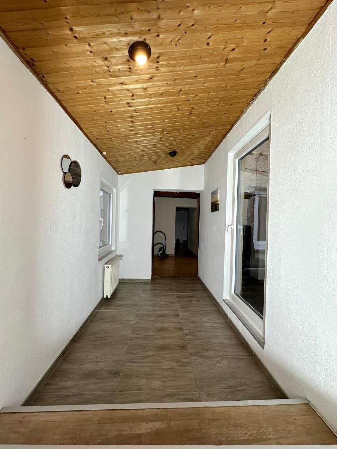 Ferienwohnung Apolo Munstermaifeld ภายนอก รูปภาพ